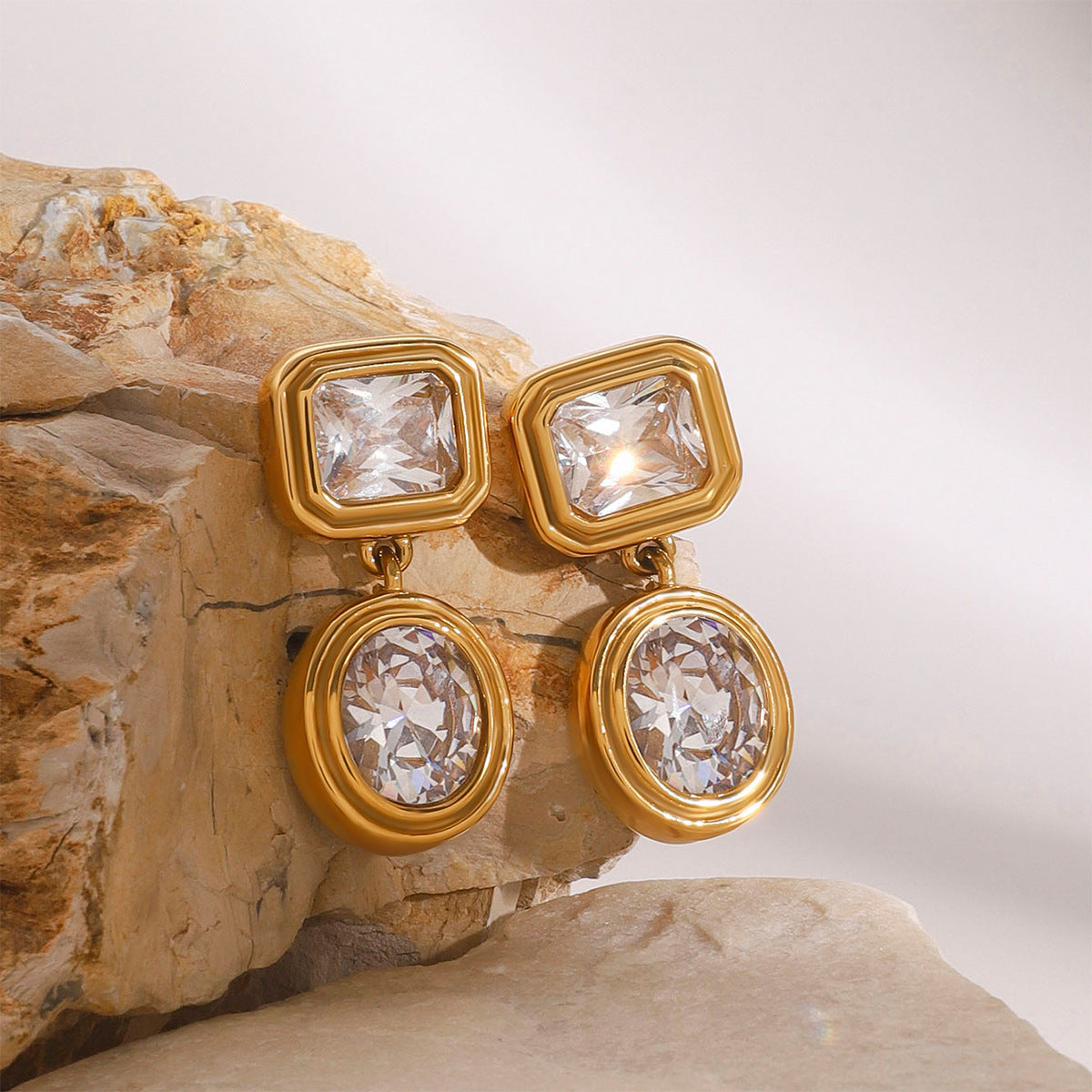 Vintage Geometric Diamond Earrings 18K Gold - Waterproof | Vinajewelry