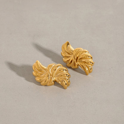 Minimalist geometric earrings 18K gold