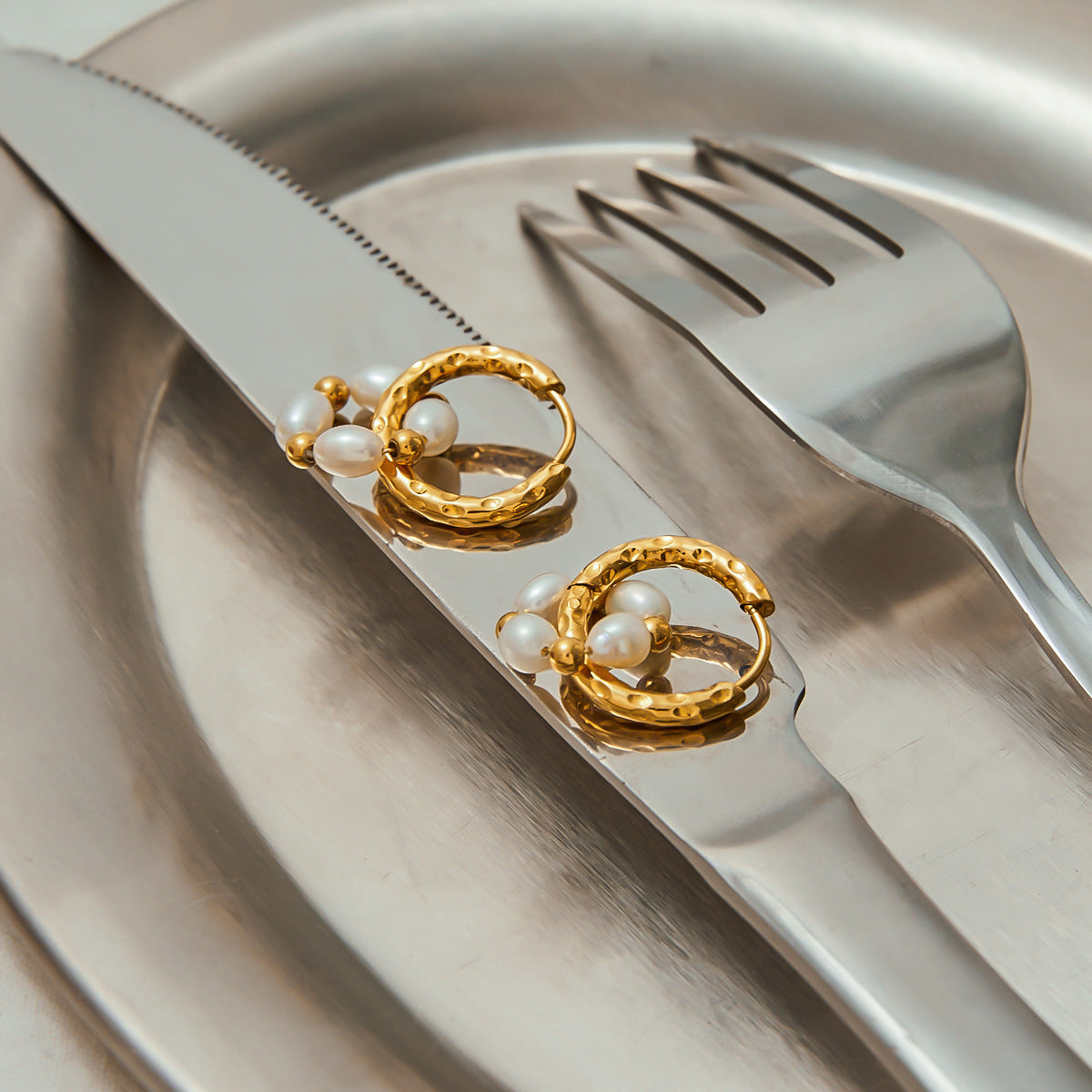 Pearl Beaded Pendant Gold Earrings - High Quality 18K Gold Plated