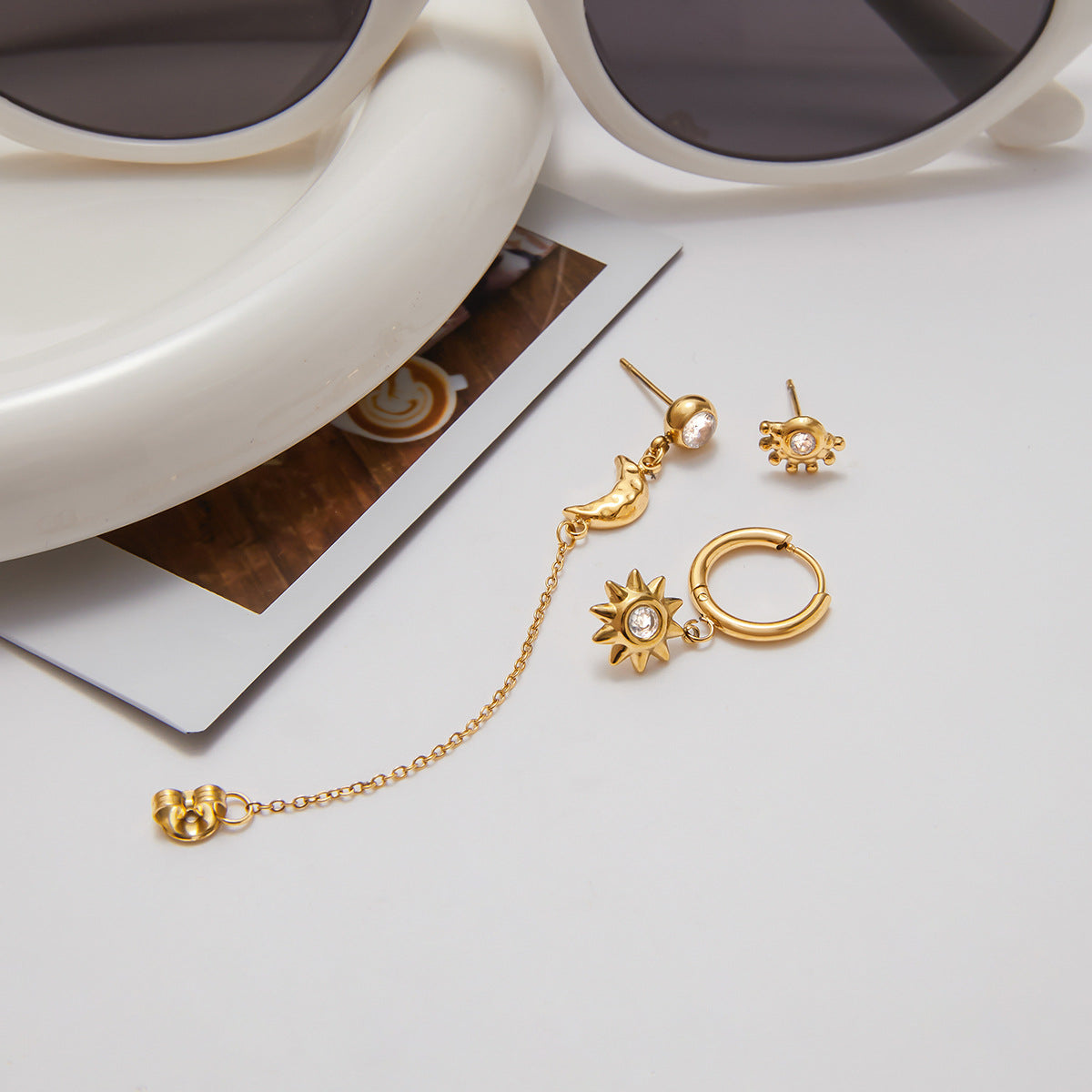 Sun Moon Stud Earring Set 18K Gold - Waterproof Diamond Earrings | Vinajewelry