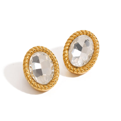 Minimalist luxurious diamond earrings 18K gold