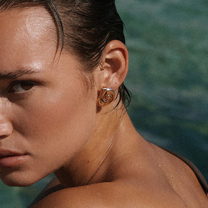 Shell-Shaped Earrings - 18K Gold Plated Stainless Steel