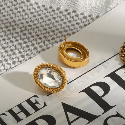 Minimalist luxurious diamond earrings 18K gold