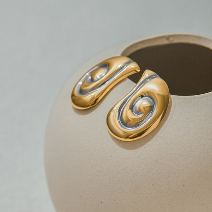 Shell-Shaped Earrings - 18K Gold Plated Stainless Steel