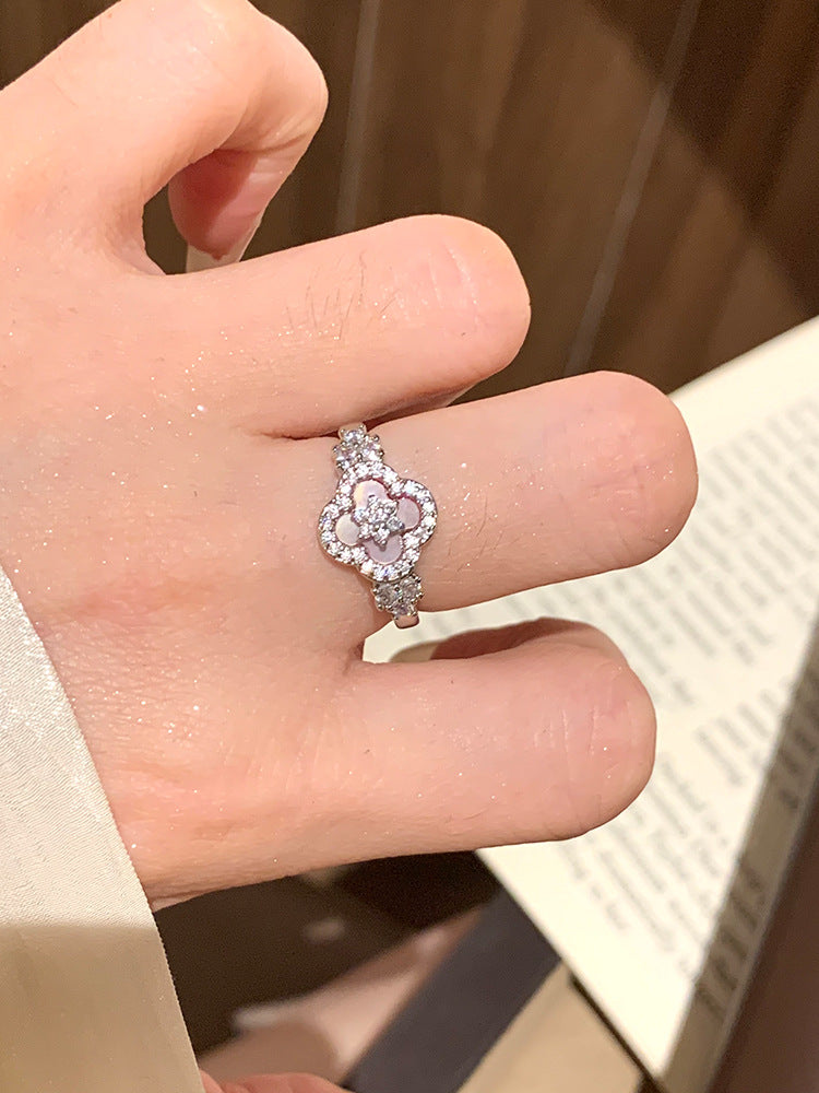 Luxury Diamond Four-Leaf Clover Open Ring in 18k Gold