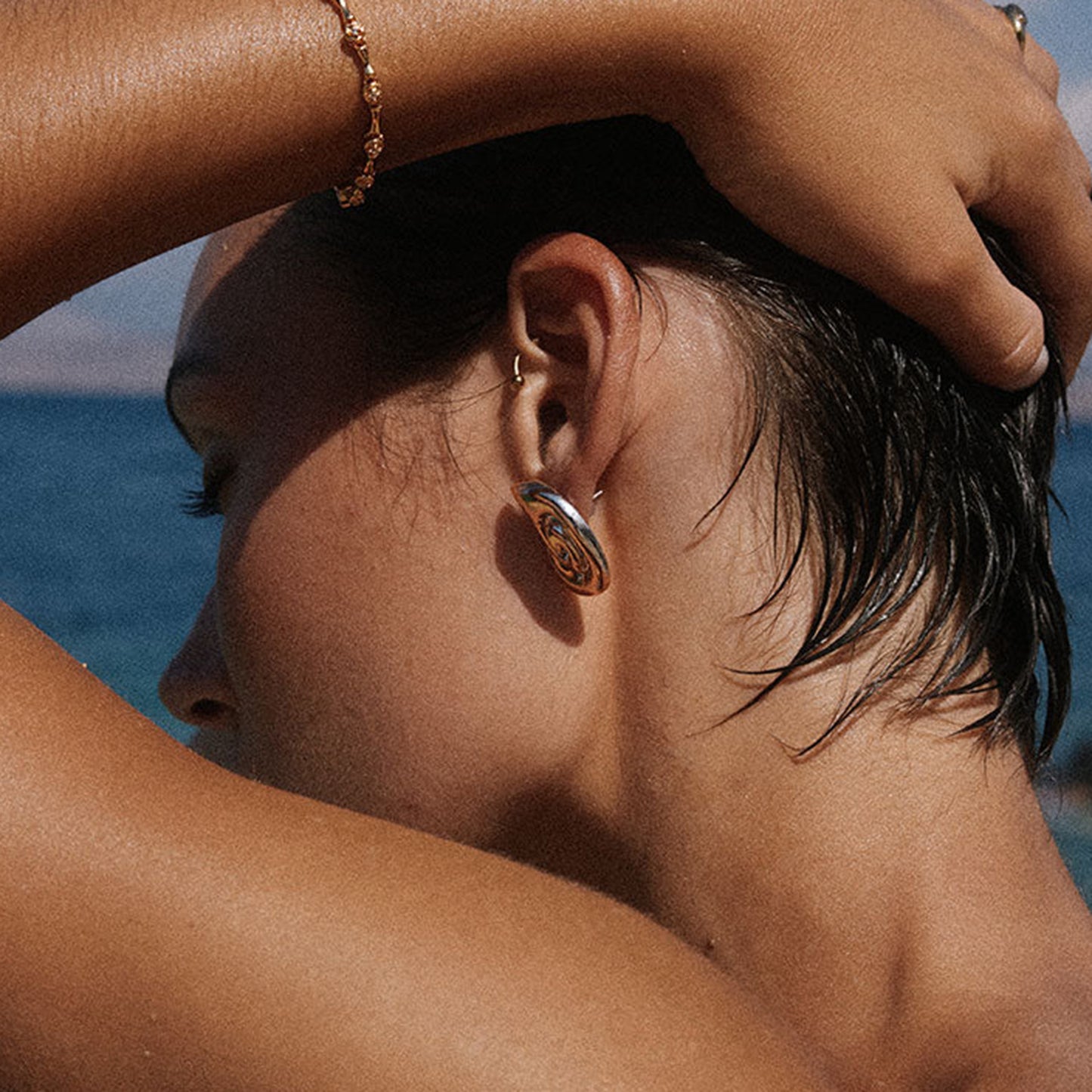 Shell-Shaped Earrings - 18K Gold Plated Stainless Steel