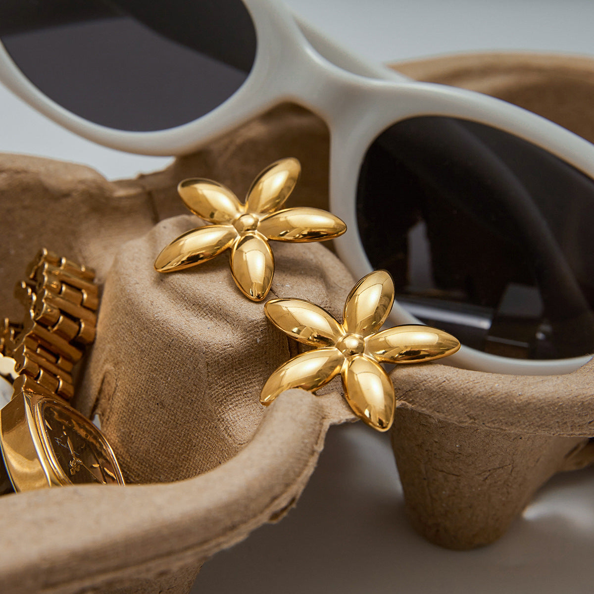 Minimalist Geometric Stud Earrings 18K Gold - Waterproof | Vinajewelry