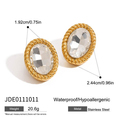 Minimalist luxurious diamond earrings 18K gold