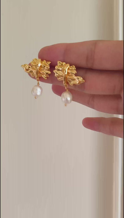 Elegant Natural Pearl Earrings - 18K Gold Plated Sterling Silver | Vinajewelry